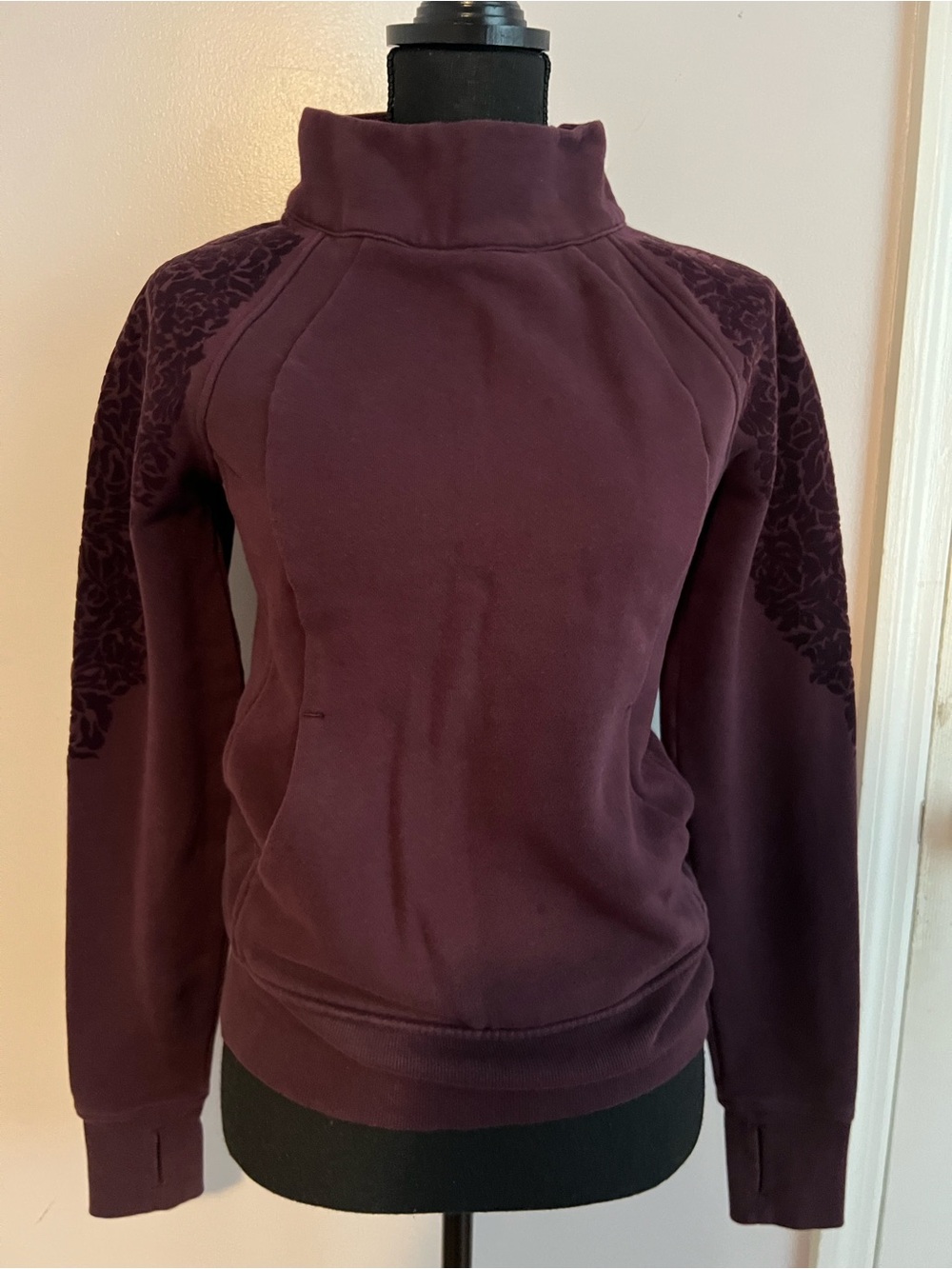Lululemon Floral Flock Pullover Sweatshirt Women's Size 4 Floral 1/4 Zip